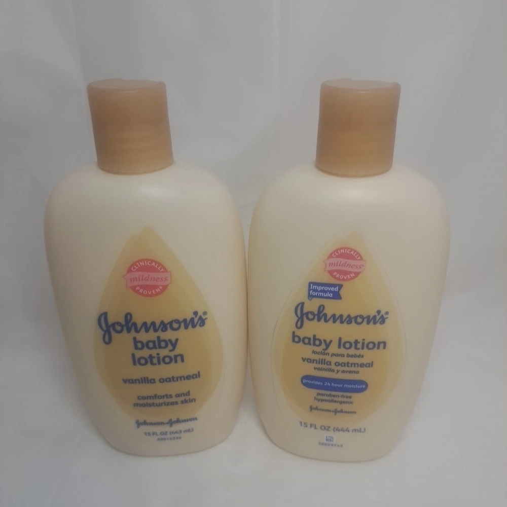 Johnson's Vanilla Oatmeal Baby Wash15 fl oz Original Formula-LOT OF 2
